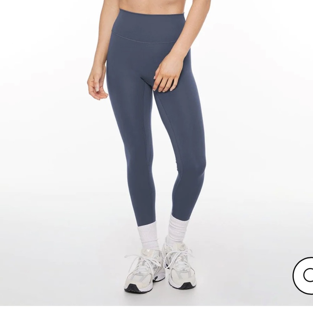 Crop shop boutique SERENITY SCRUNCH LEGGINGS